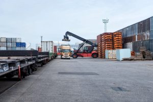 manipulación y transporte de cargas